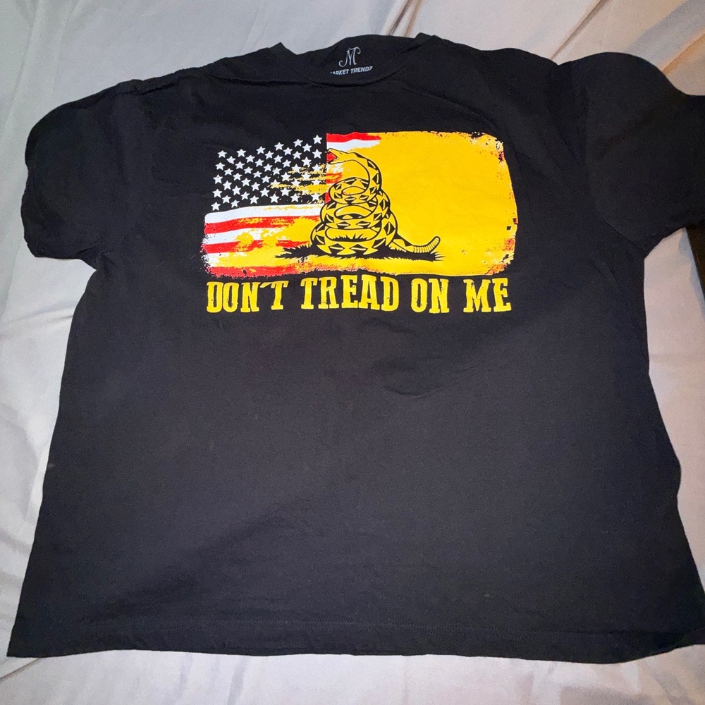 Market Trendz Gadsden Flag T-Shirt Mens XL Black Excellent Dont Tread On Me Tee